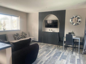 Rivendell spacious two bedroom 1st floor flat